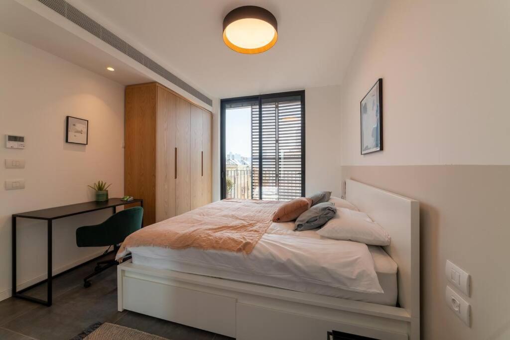Amazing Penthouse On Gordon Beach 8 Guests تل أبيب المظهر الخارجي الصورة